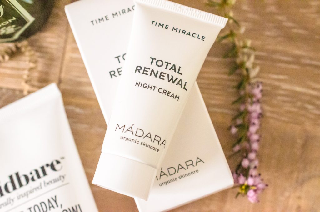 Mádara Total Renewal Night Cream