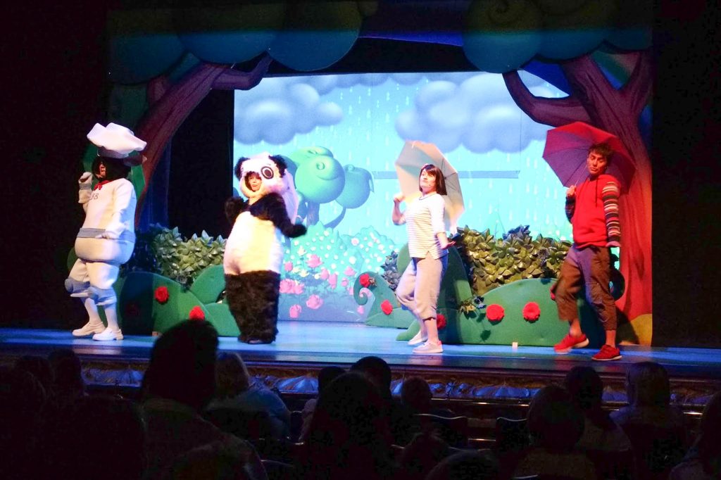 Little Baby Bum performers