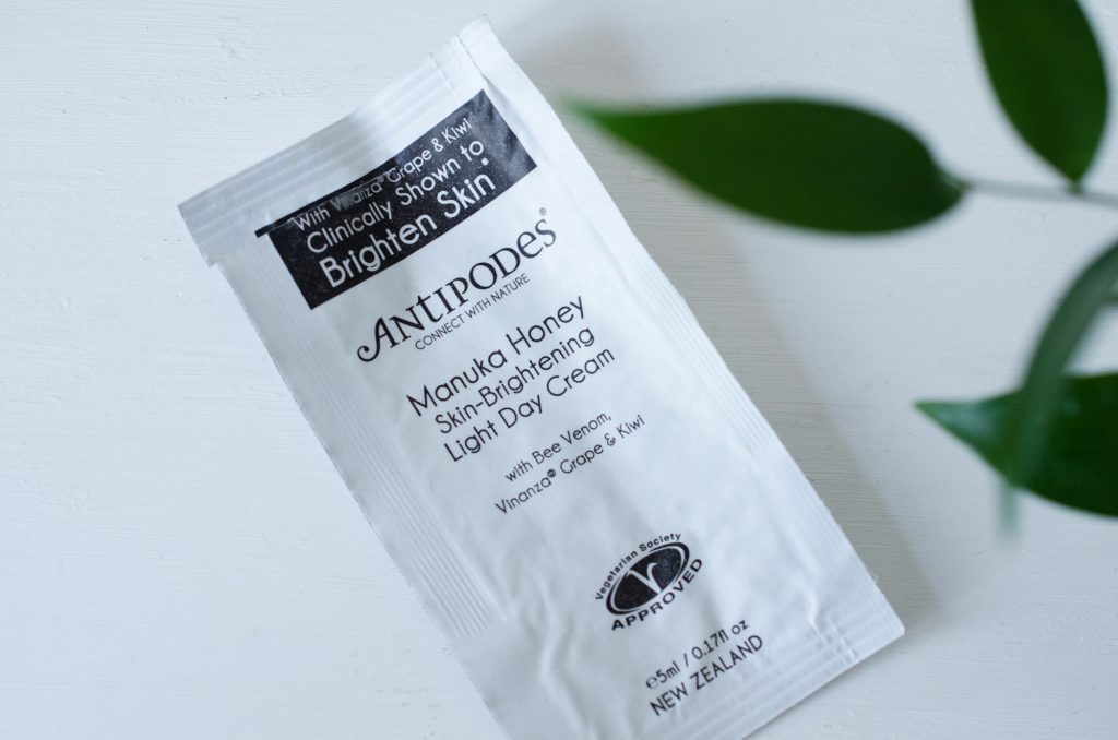 Antipodes Manuka Honey Skin-Brightening Light Day Cream