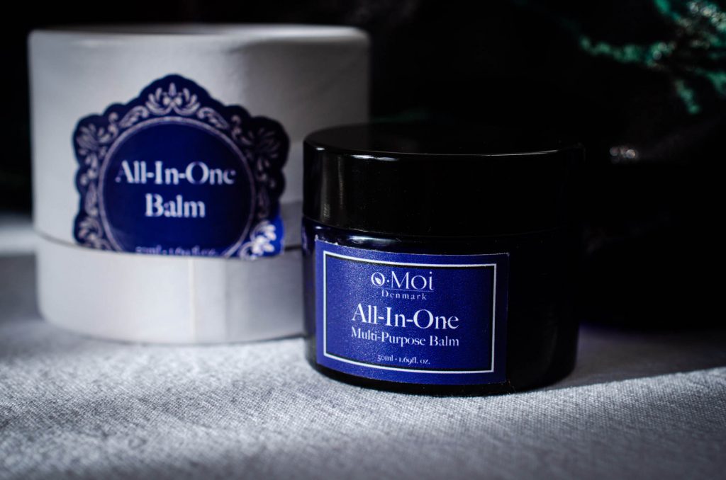 oMoi Skincare All-In-One-Balm