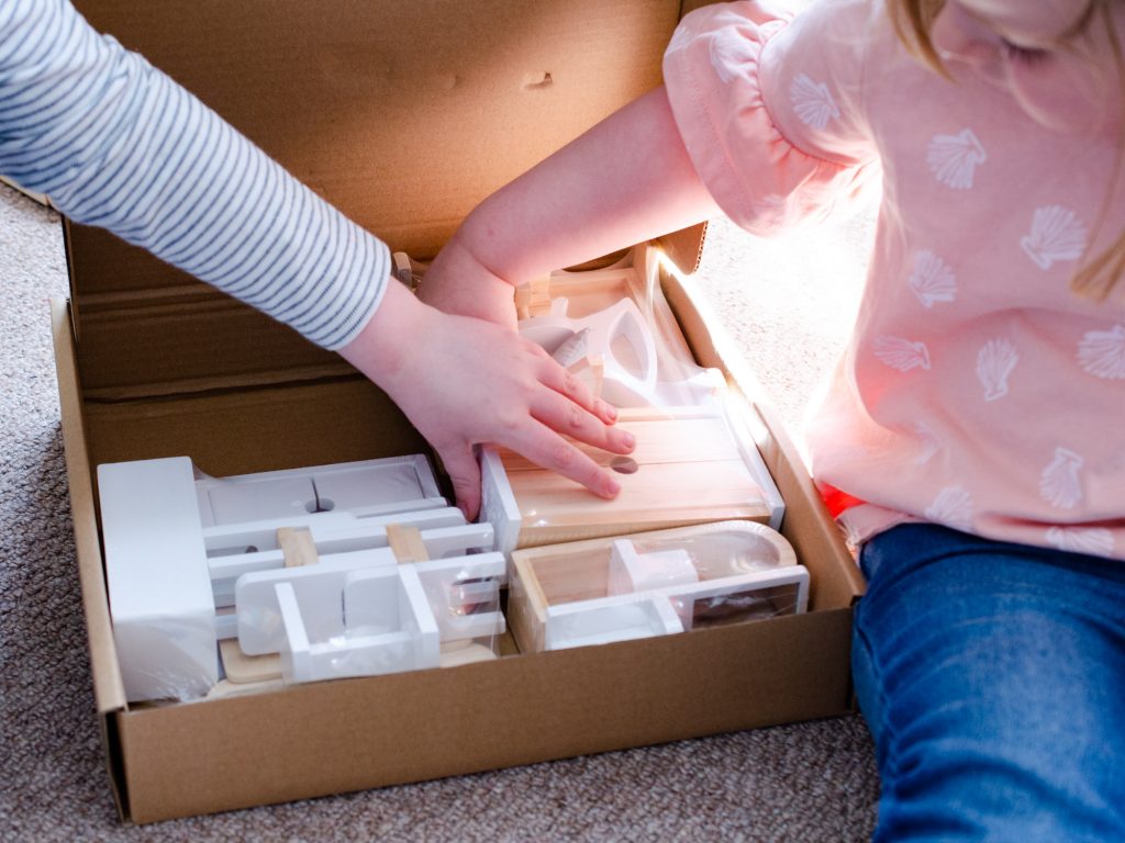 Unpacking the wooden furniture set