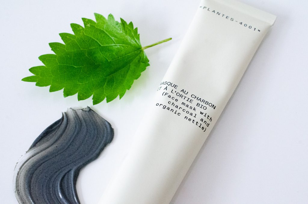 Texture of Typology Purifying Mask