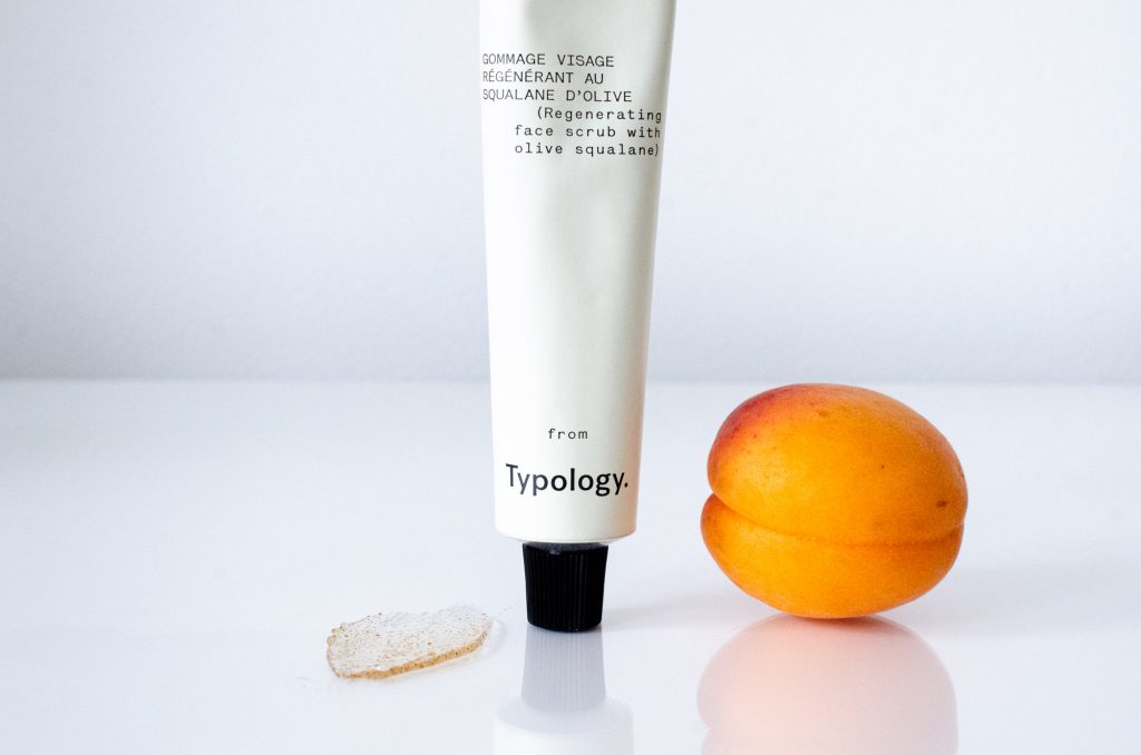 Typology Regenerating Face Scrub with Olive Squalane