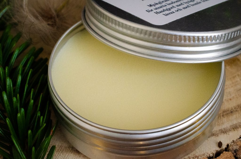 Texture of HUMLE Rena Smörjan Apelsini (Orange Care Balm)