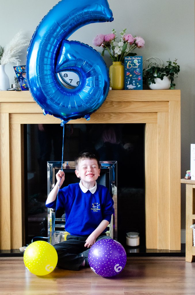 Jonah and is 6 balloon.