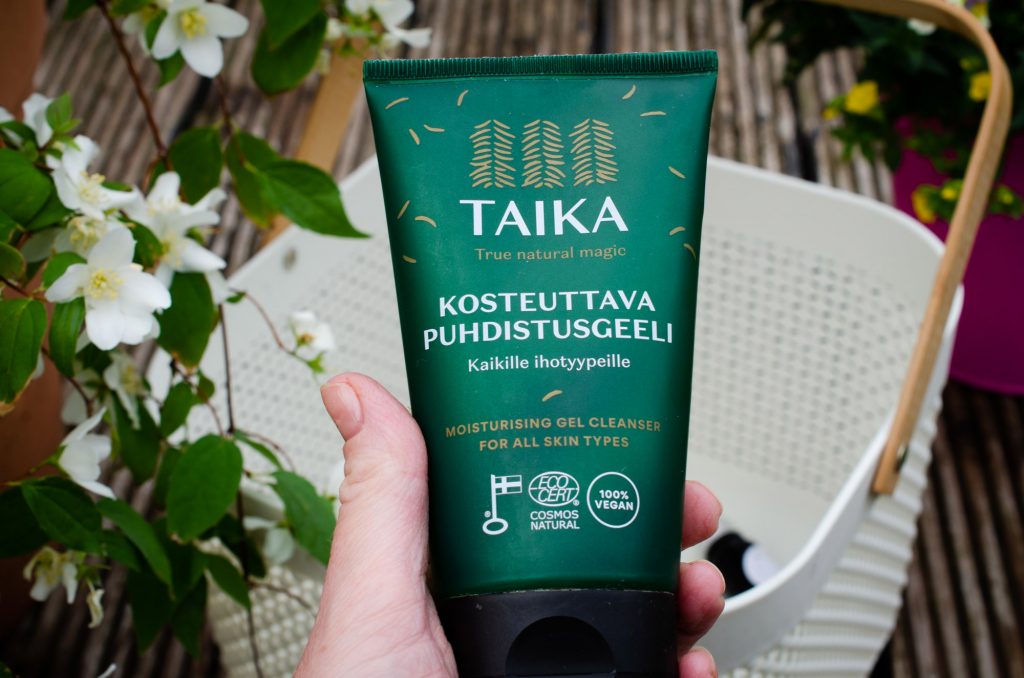 Taika Moisturising Gel Cleanser