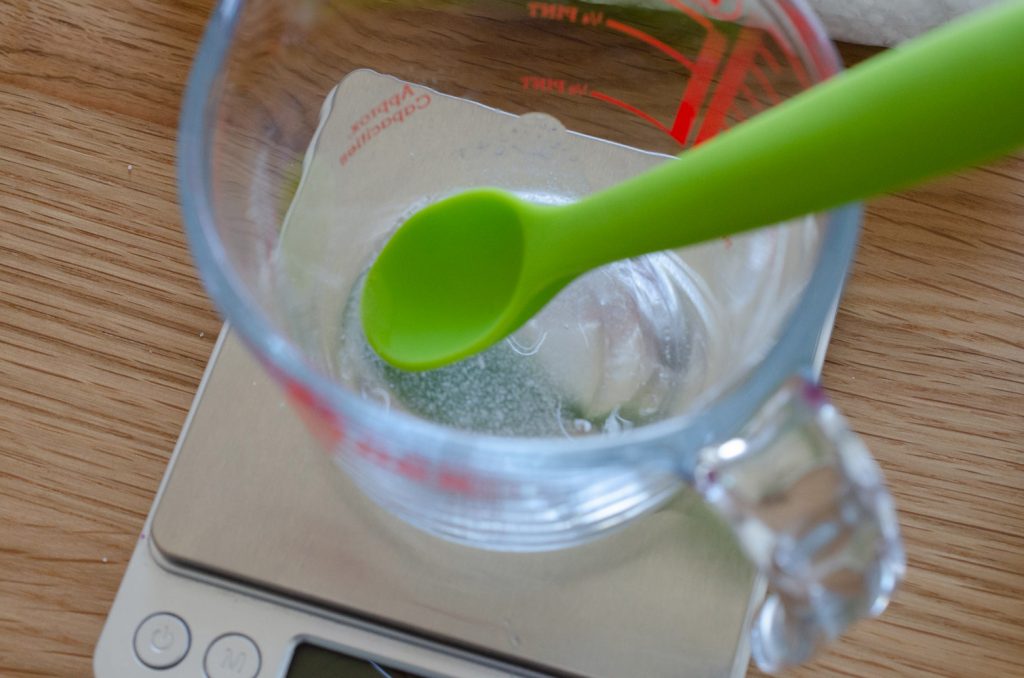 Prepare the glycerin and xanthan gum