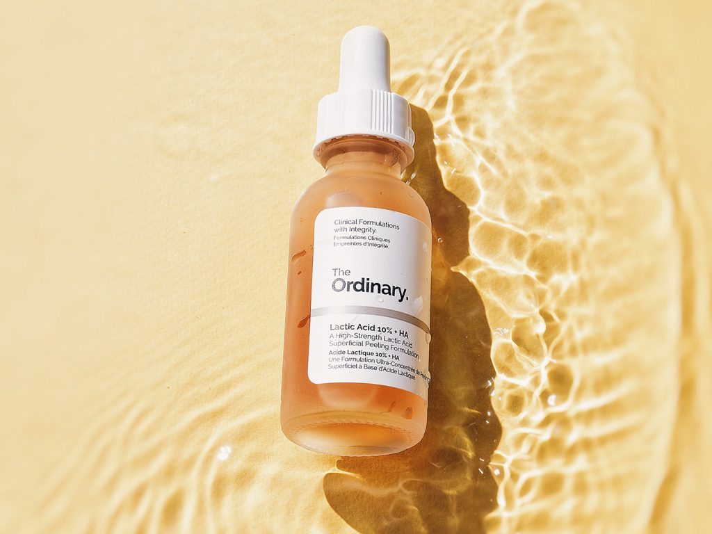 Exfoliating acid lactic acid from The Ordinary.