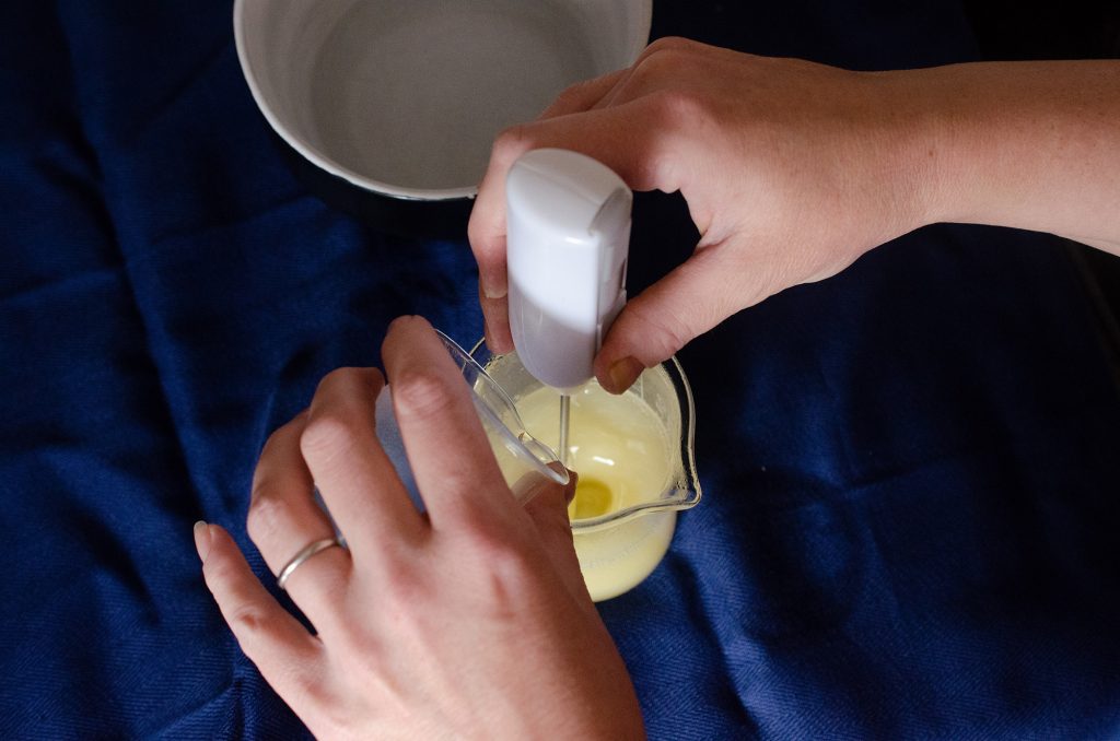 Starting the emulsification process