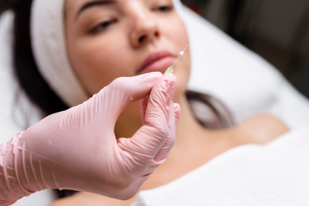 The downsides of facial threads